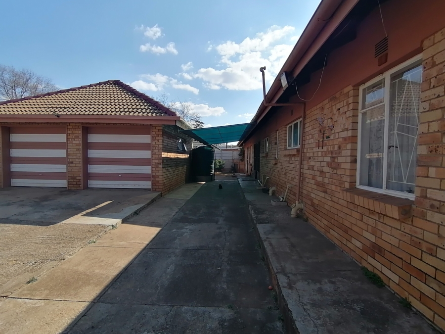 3 Bedroom Property for Sale in Stilfontein Ext 2 North West